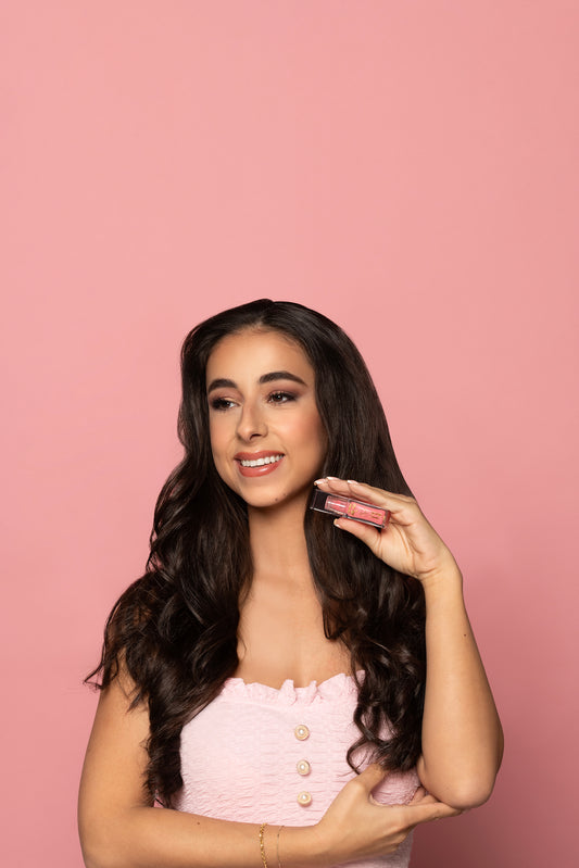 Soft Bloom Lip Oil – Vegan & Nourishing
